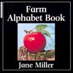 These farm books for preschoolers are wonderful to read during a preschool farm theme!