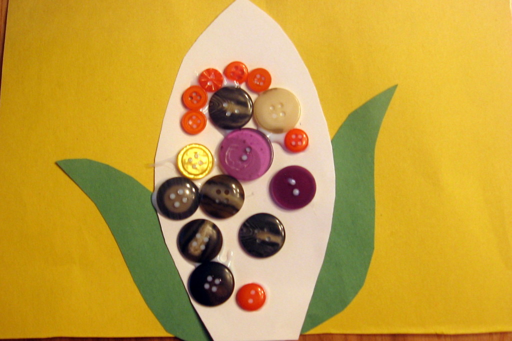 letter I Indian corn button craft