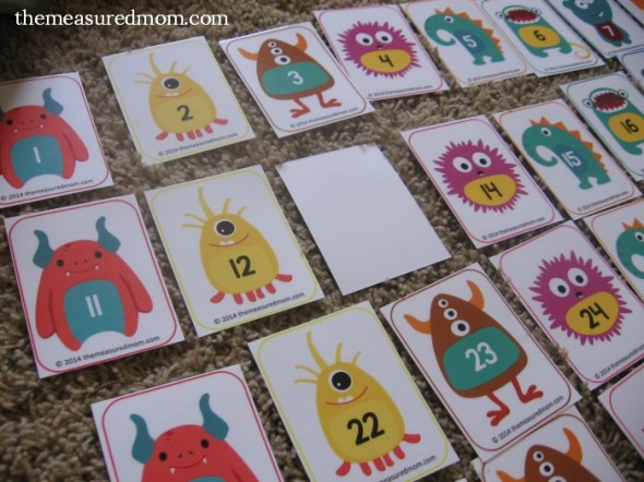 Make your own hundreds chart with these free monster number cards... and find other fun ways to use them! 