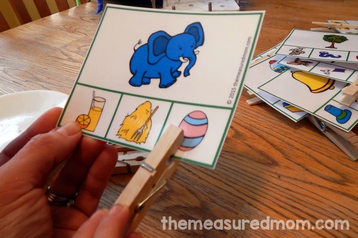 Help your child learn to hear letter sounds with these free clip cards! Get two cards for every letter, PLUS cards for words that start with sh, ch, and th.