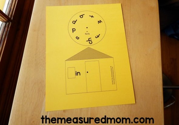 这些单词家庭房屋印刷是我们最喜欢的单词家庭活动之一。非常适合动手学习!