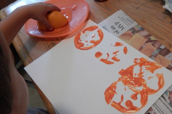 Check out this variety of fun letter O activities for preschoolers!