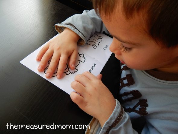 Read this post to learn exactly what to include in a K-2 guided reading lesson.