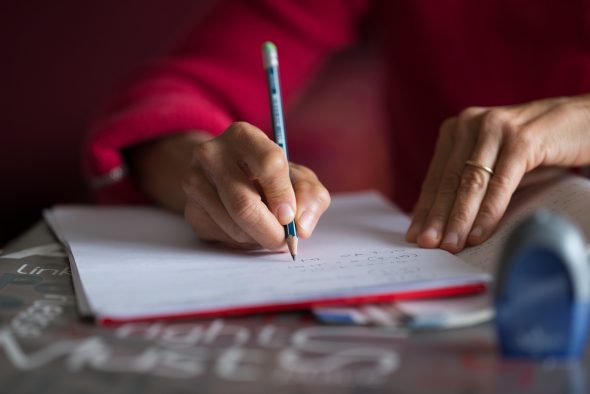 Learn the six steps to planning a guided reading lesson.